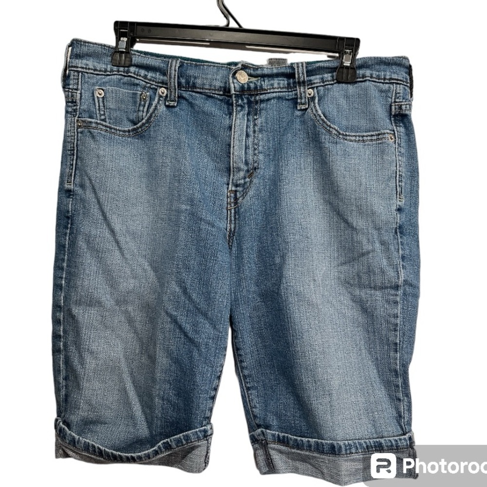 Levi 515 denim shorts.  Size 12